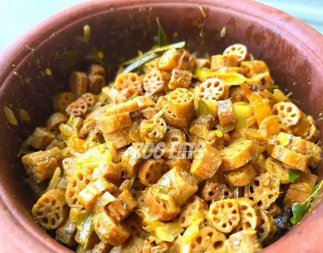 Fried Lotus Root Curry