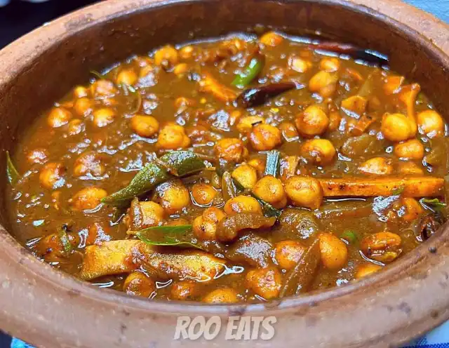 Indian Style Chickpea Curry