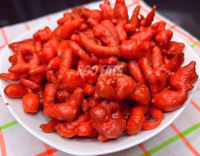 Red Colored Boondi