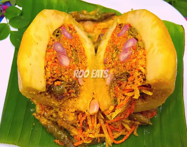 Whole Raw Papaya Achcharu